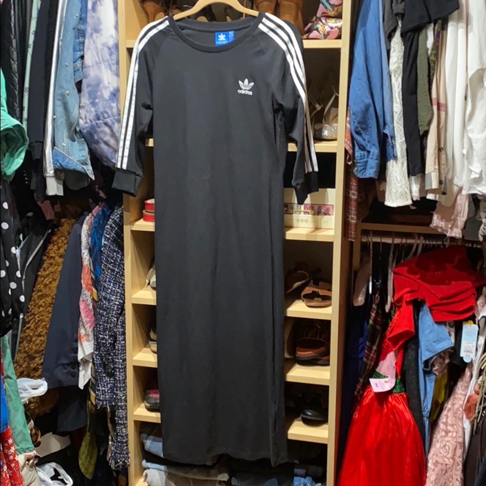 Adidas dress L